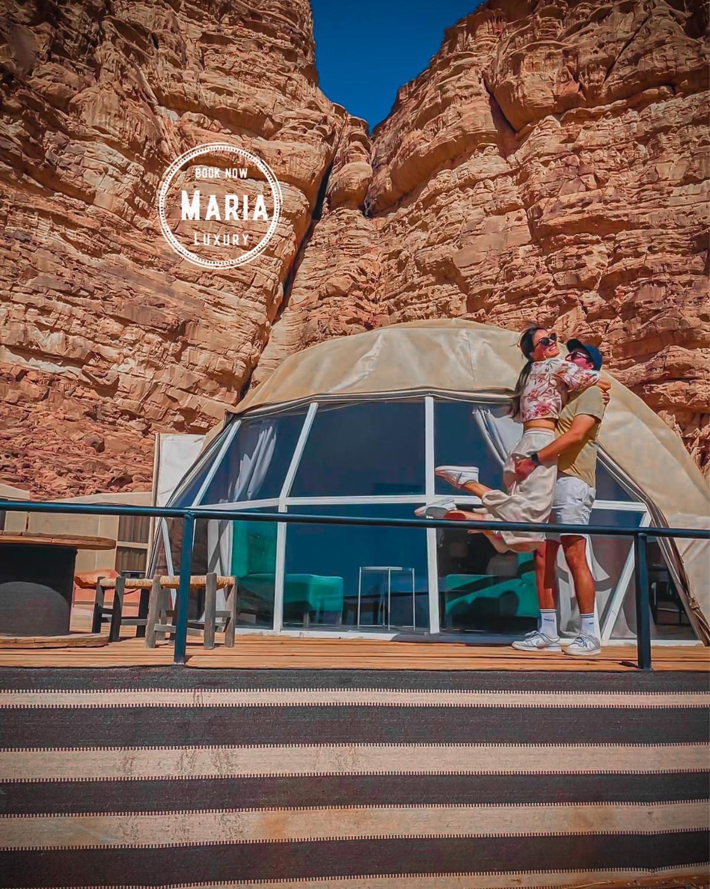 Rum Maria Luxury Camp & Bubble Rooms Wadi Rum Eksteriør bilde