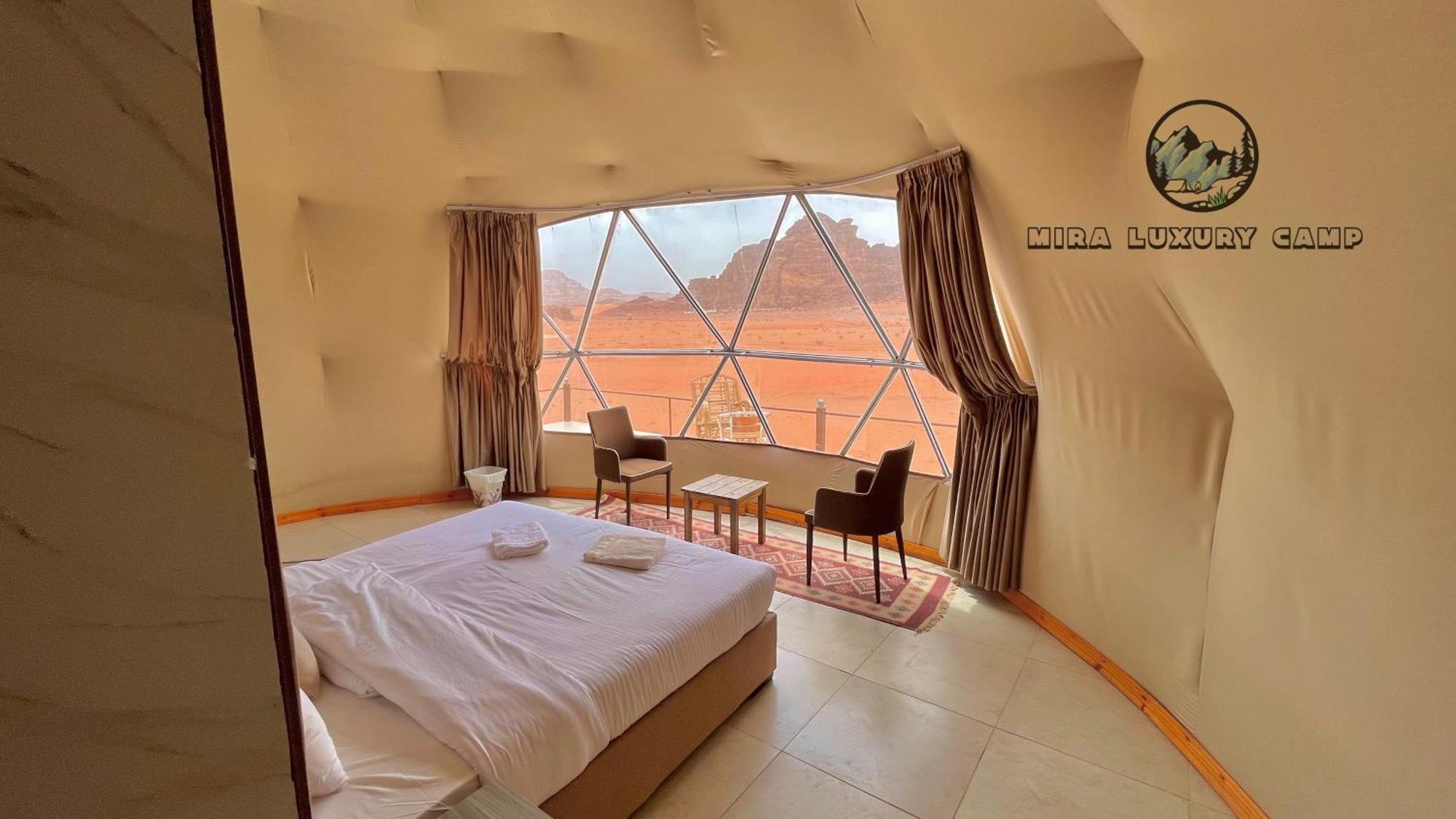 Rum Maria Luxury Camp & Bubble Rooms Wadi Rum Eksteriør bilde